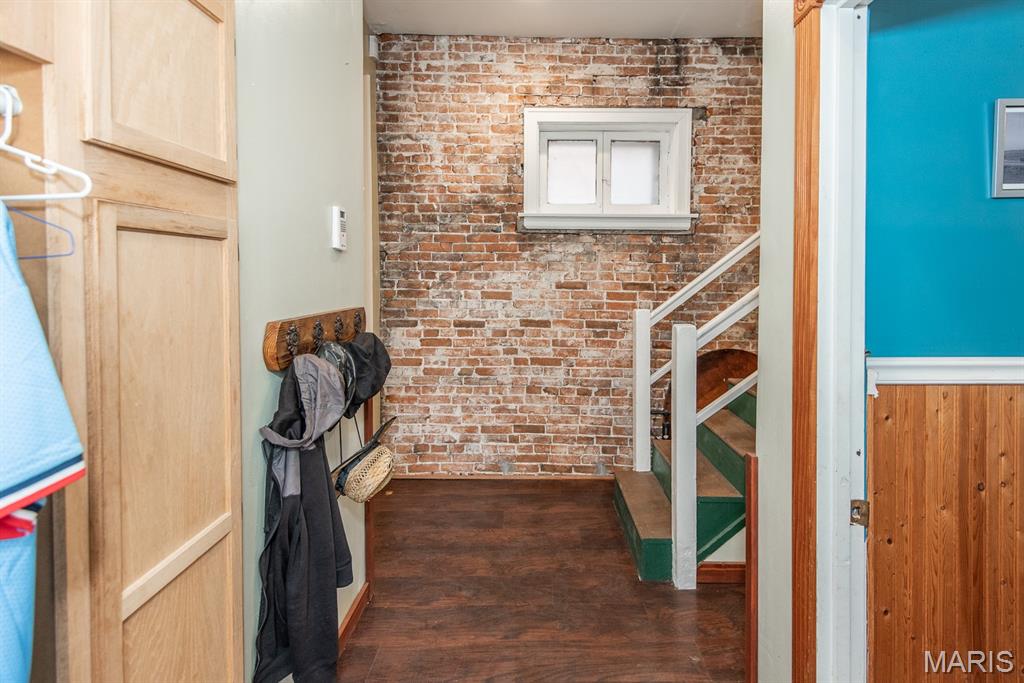 St Louis, Missouri 63108, United States, 3 Bedrooms Bedrooms, ,3 BathroomsBathrooms,Residential,Active,139934