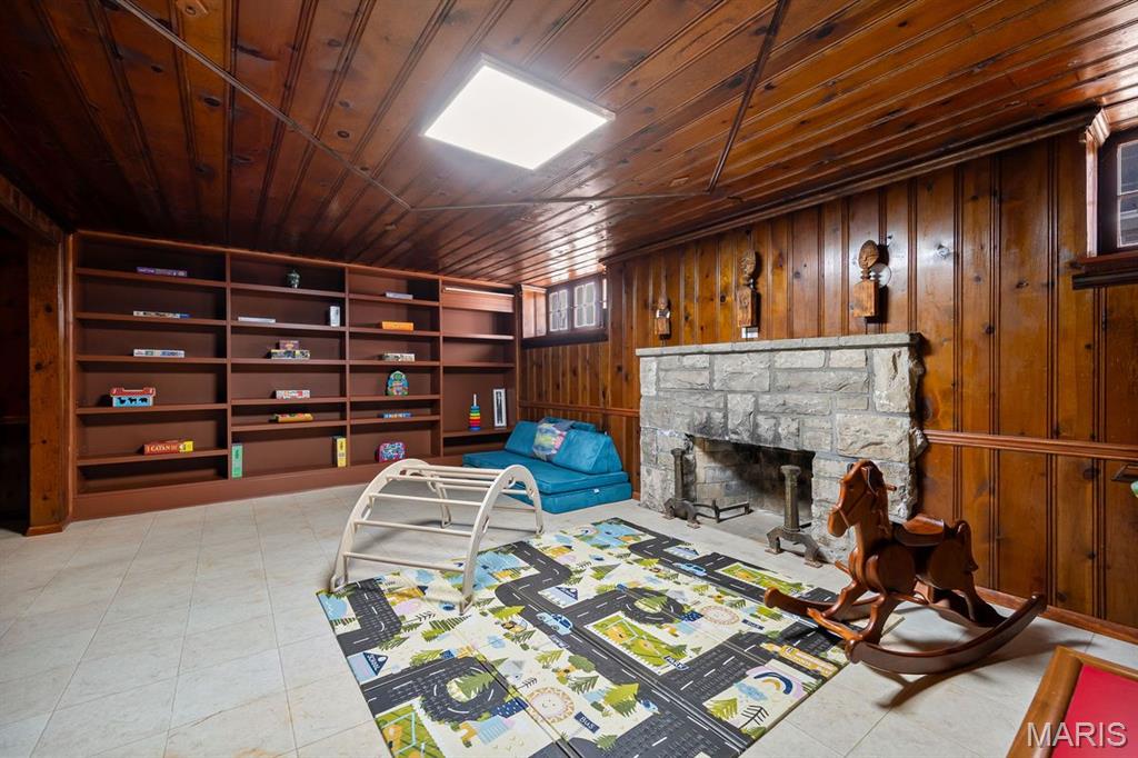 University Hills - Residential