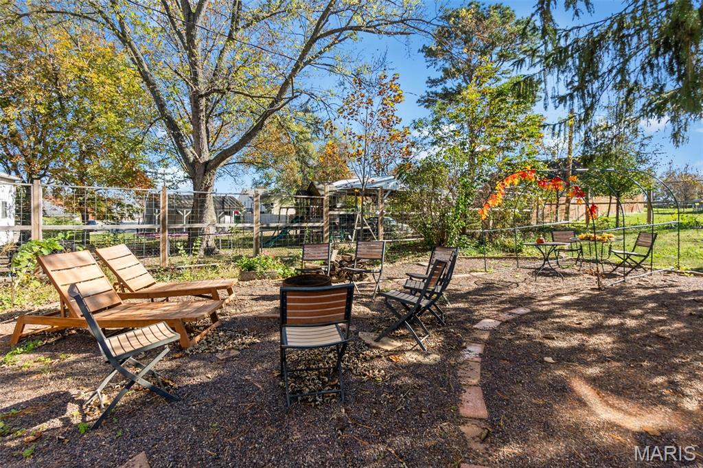 Fifth Principal Meridian - Commercial Sale