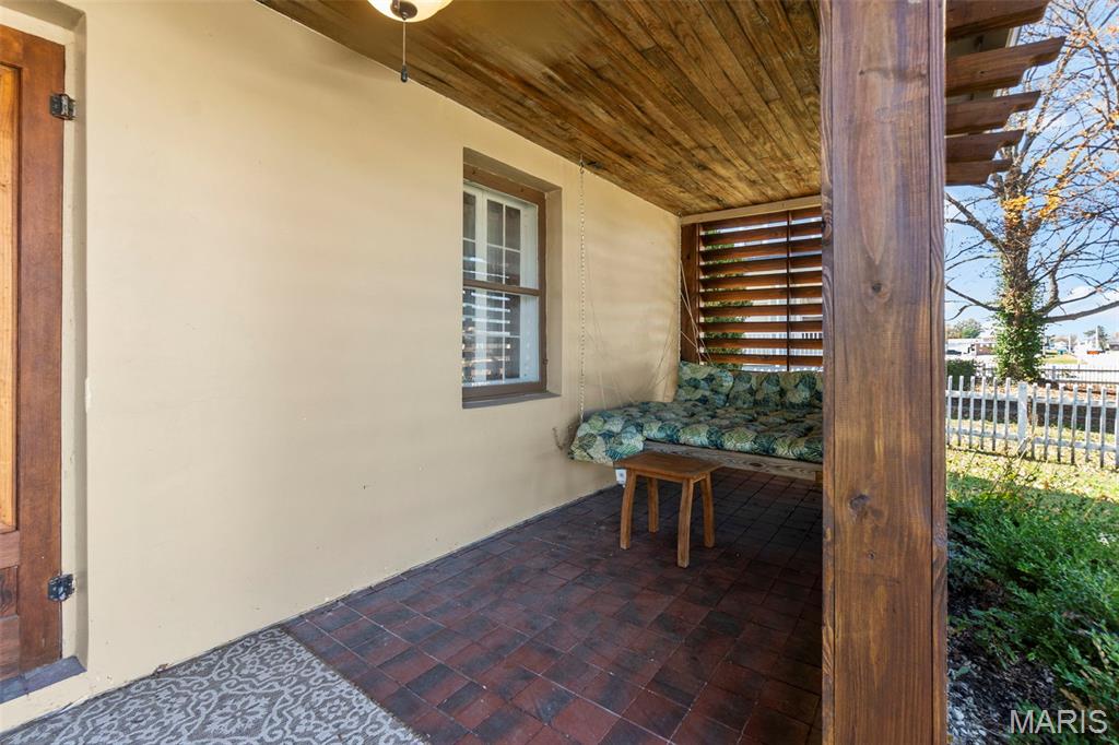 Fifth Principal Meridian - Commercial Sale