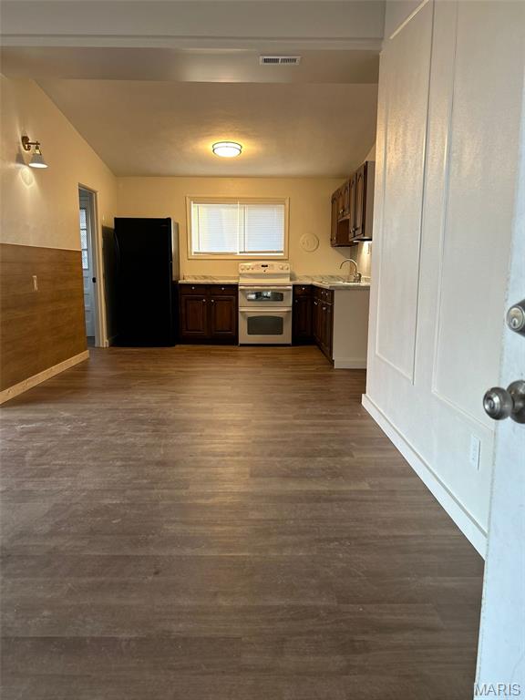 Frostwood 7 - Residential Lease