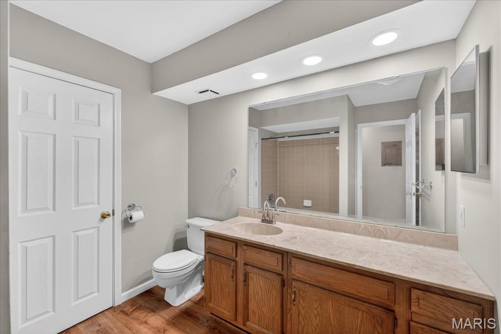 Parkside Condo - Residential