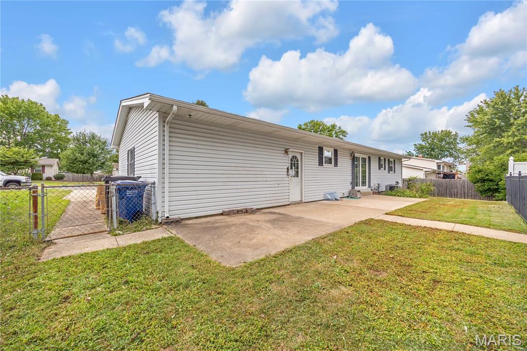 Wentzville, Missouri 63385, United States, 3 Bedrooms Bedrooms, ,3 BathroomsBathrooms,Residential,Pending,202185