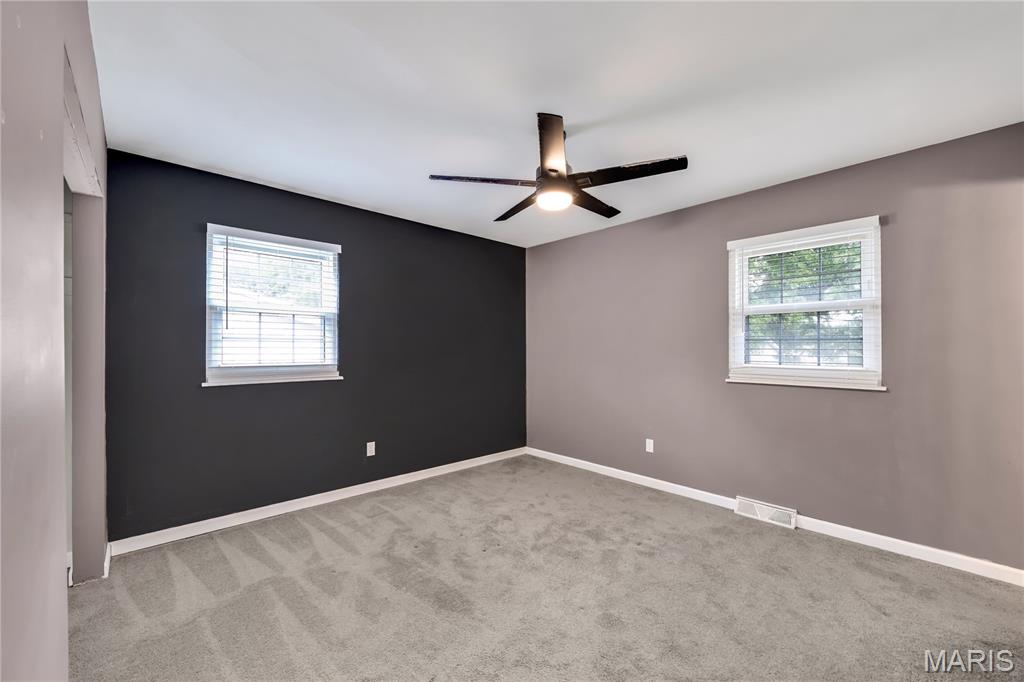 Wentzville, Missouri 63385, United States, 3 Bedrooms Bedrooms, ,3 BathroomsBathrooms,Residential,Pending,202185