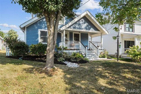 706 N Geyer Road Kirkwood MO 63122