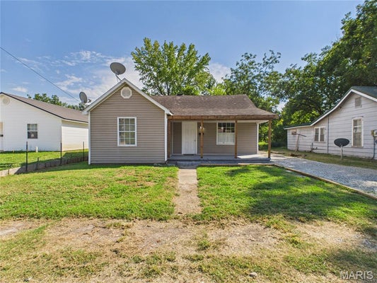 912 NICKEY ST, POPLAR BLUFF, MO 63901 - Image e5db1f5fa2604d097511b321e3b73b5e/2012642018