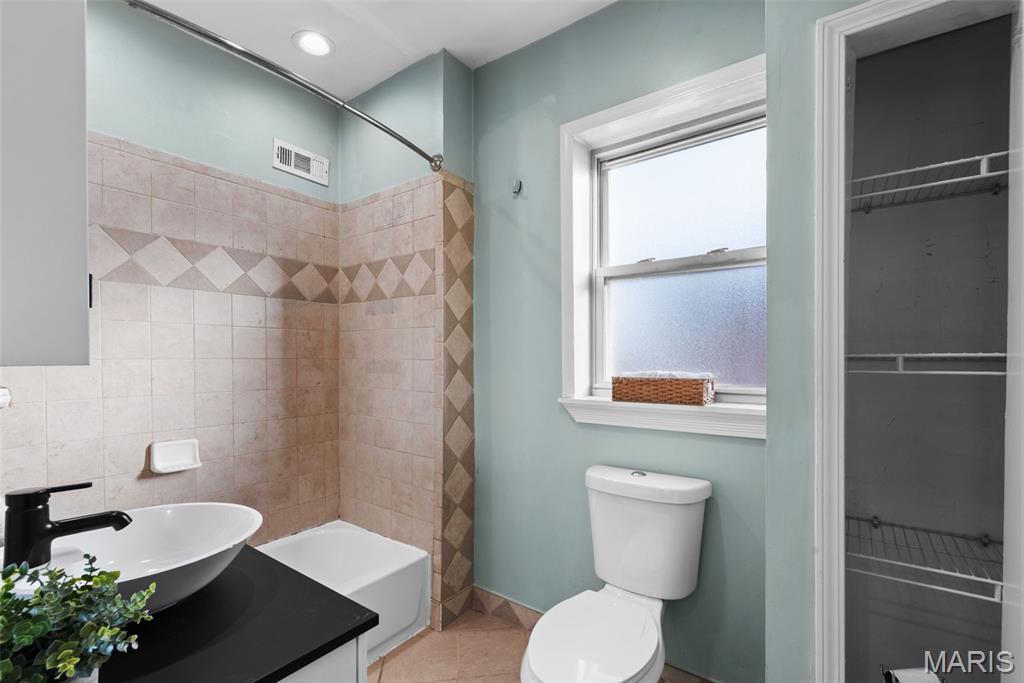 Rogers Benton Place - Residential