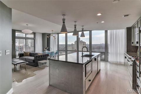 Tiny photo for 4909 Laclede Avenue #1201, St Louis, MO 63108 (MLS # 26037969)