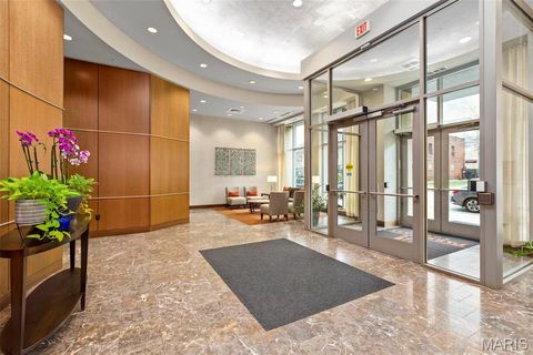 Tiny photo for 4909 Laclede Avenue #1201, St Louis, MO 63108 (MLS # 26037969)