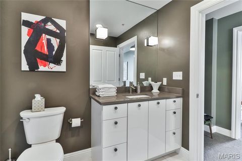 Tiny photo for 4909 Laclede Avenue #1201, St Louis, MO 63108 (MLS # 26037969)