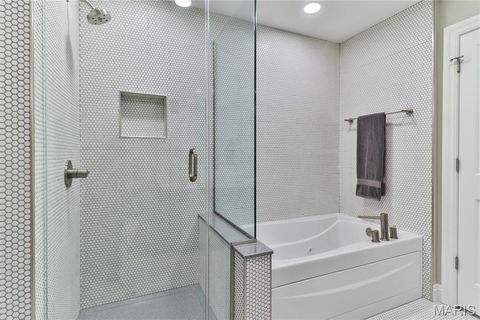 Tiny photo for 4909 Laclede Avenue #1201, St Louis, MO 63108 (MLS # 26037969)