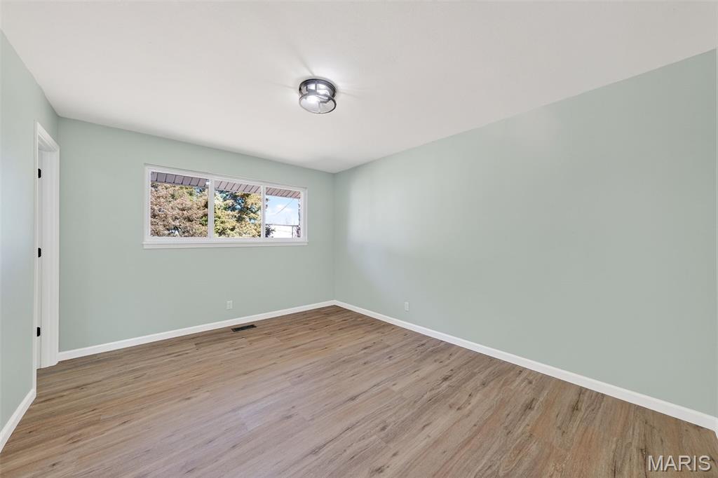 Foxrun 3 - Residential