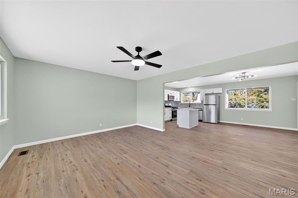 Foxrun 3 - Residential