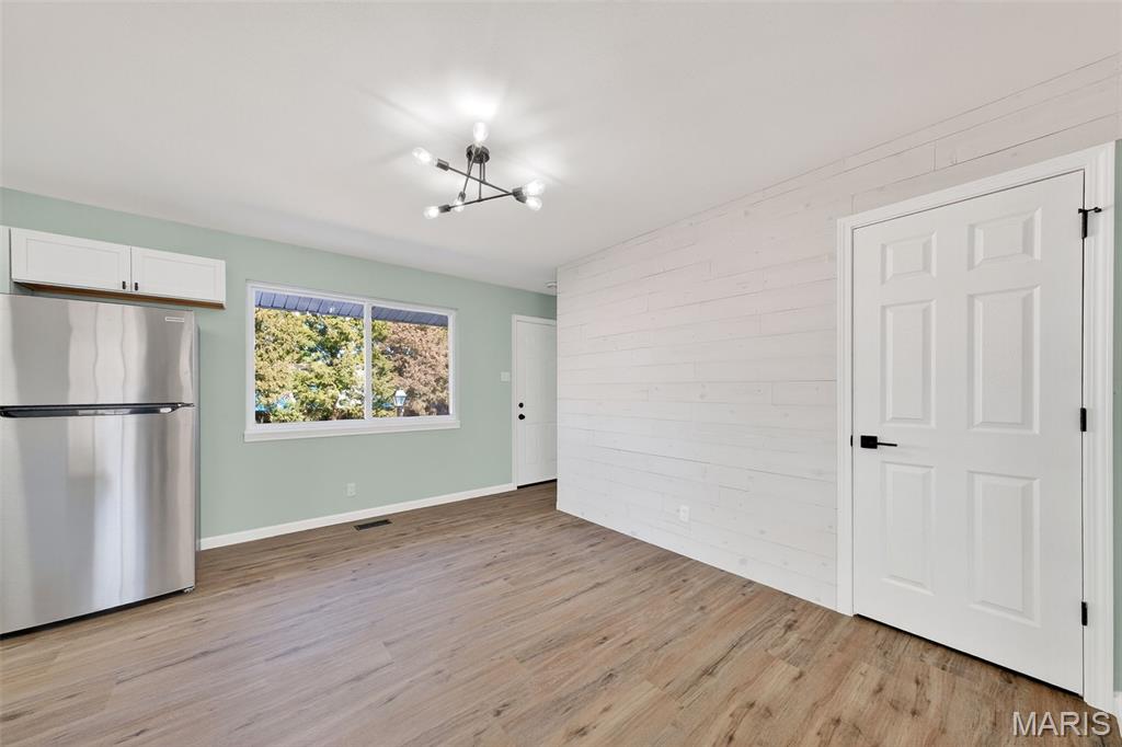 Foxrun 3 - Residential