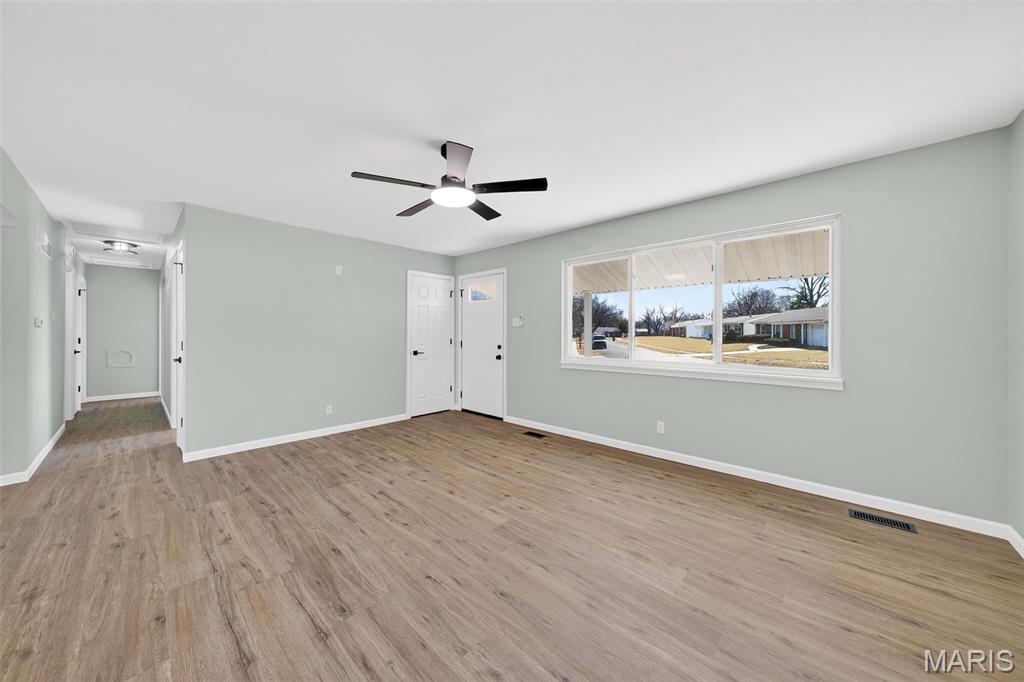 Foxrun 3 - Residential