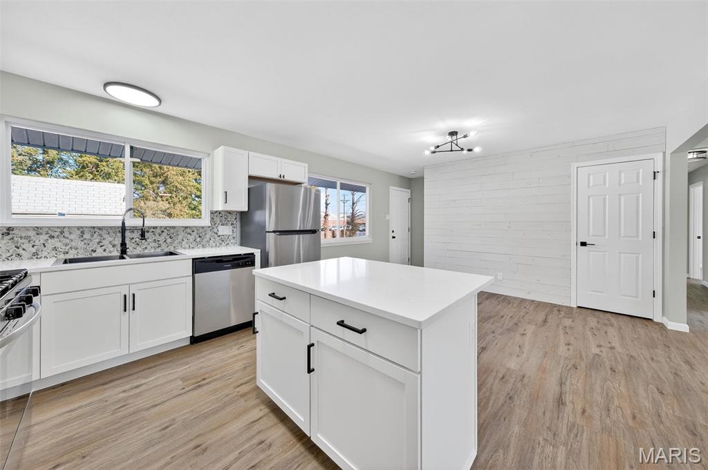 Foxrun 3 - Residential