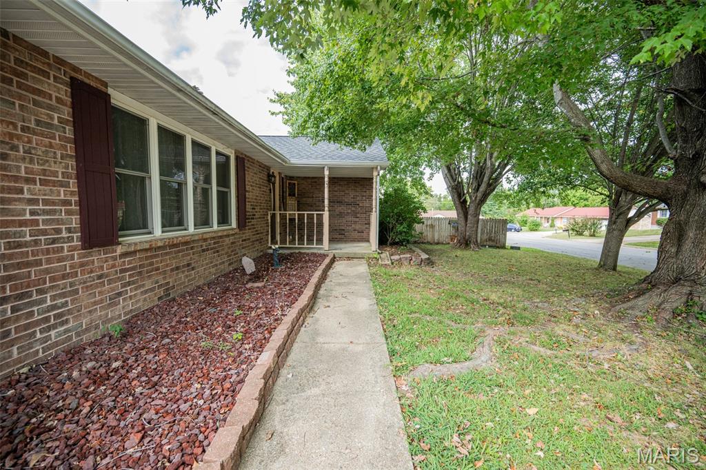 1606 Amber Place
