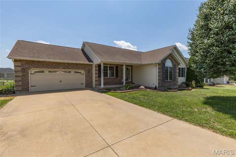 Photo of 728 John David Drive, Farmington, MO 63640 (MLS # 26047368)