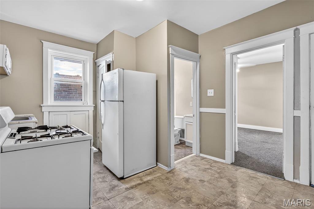 Guckers Add - Residential Income