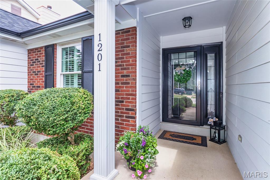 1201 Oak Borough Drive