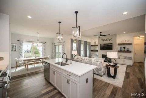 Tiny photo for 102 Prominence Point Court, Wentzville, MO 63385 (MLS # 26006492)