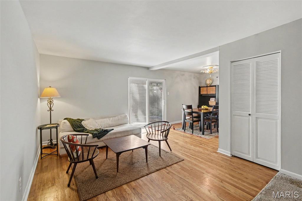 5253 Ozarkglen Drive