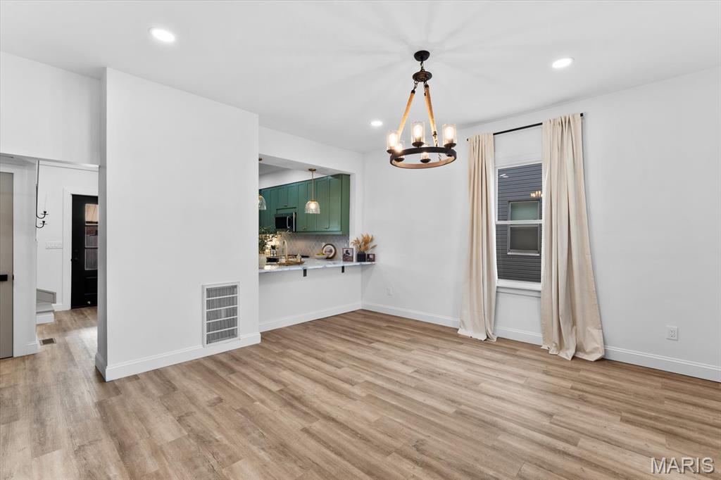 201 W Washington Street