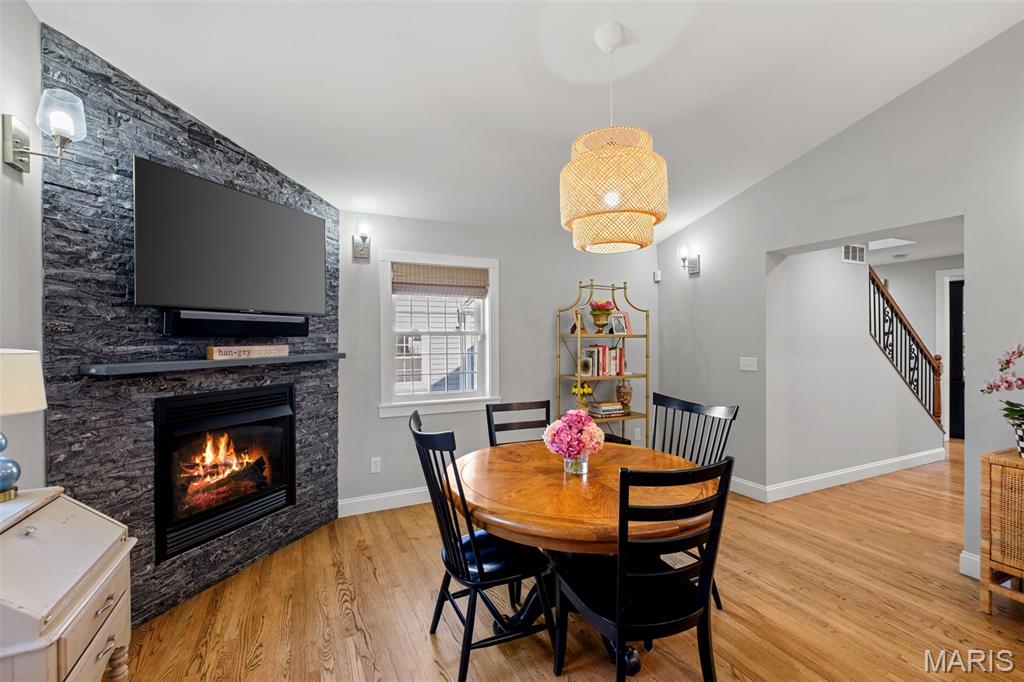 Kirkwood, Missouri 63122, United States, 4 Bedrooms Bedrooms, ,4 BathroomsBathrooms,Residential,Coming Soon,164166