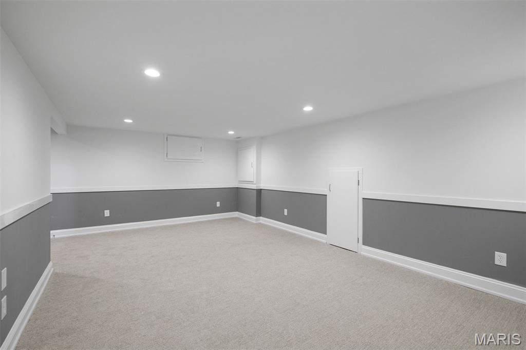 Kirkwood, Missouri 63122, United States, 4 Bedrooms Bedrooms, ,4 BathroomsBathrooms,Residential,Coming Soon,164166