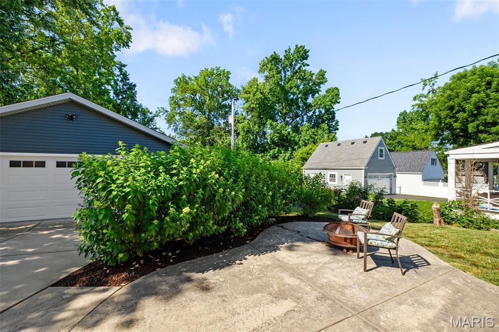 Kirkwood, Missouri 63122, United States, 4 Bedrooms Bedrooms, ,4 BathroomsBathrooms,Residential,Coming Soon,164166