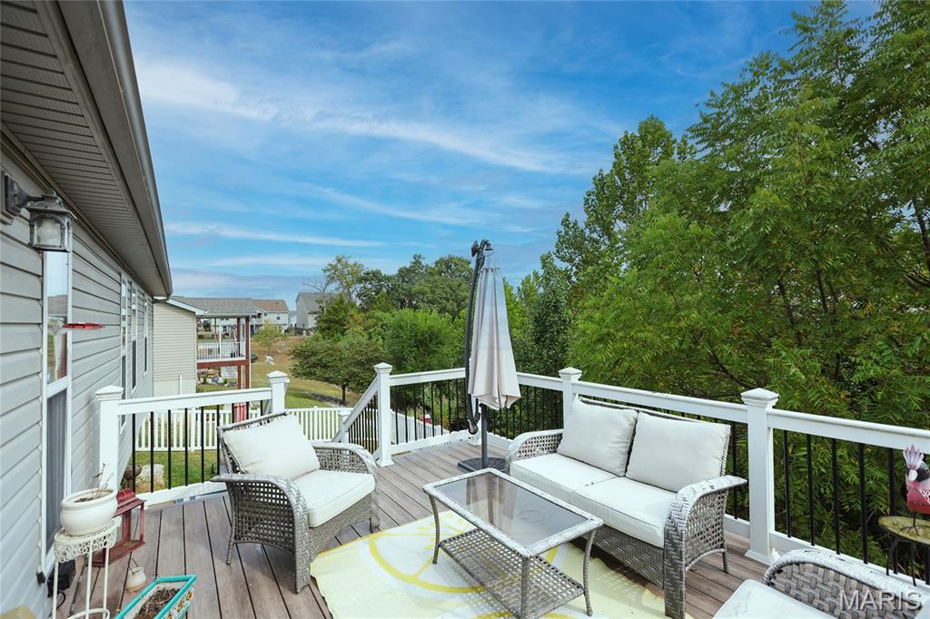 2153 Warwick Castle Drive
