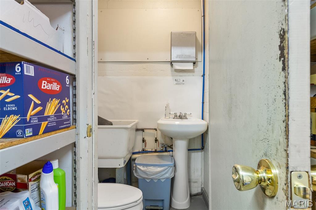 Climax Grocery - Commercial Sale