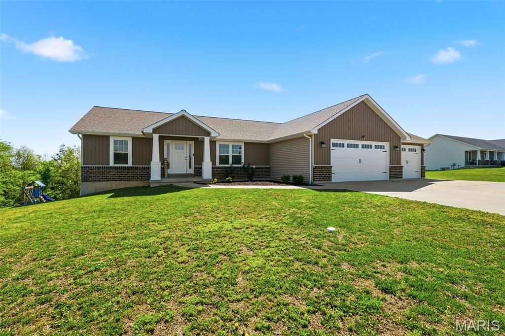 150 Moore Estates Drive