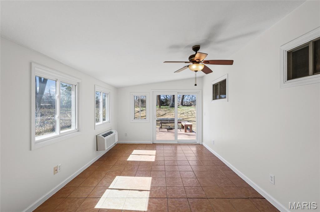 Oak Crest 2 - Residential