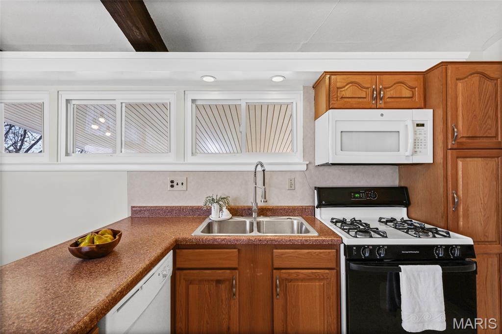 Oak Crest 2 - Residential