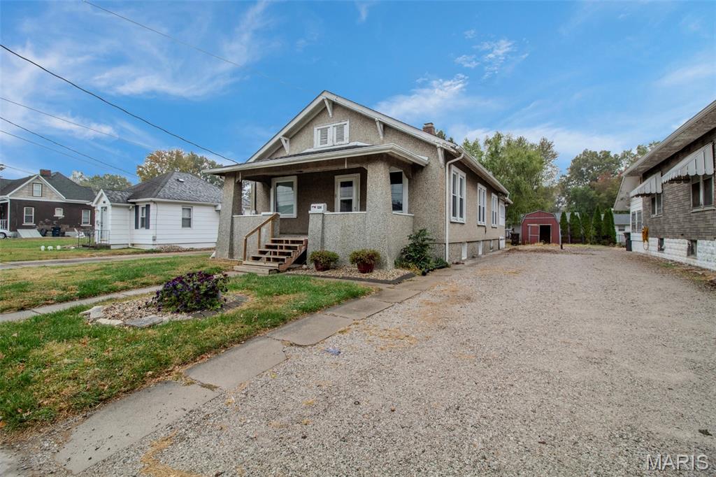 124 W Prairie Street