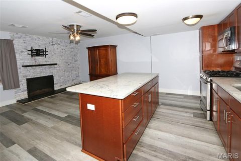 Tiny photo for 1150 Rue La Chelle Walk #1150, Creve Coeur, MO 63141 (MLS # 25071007)