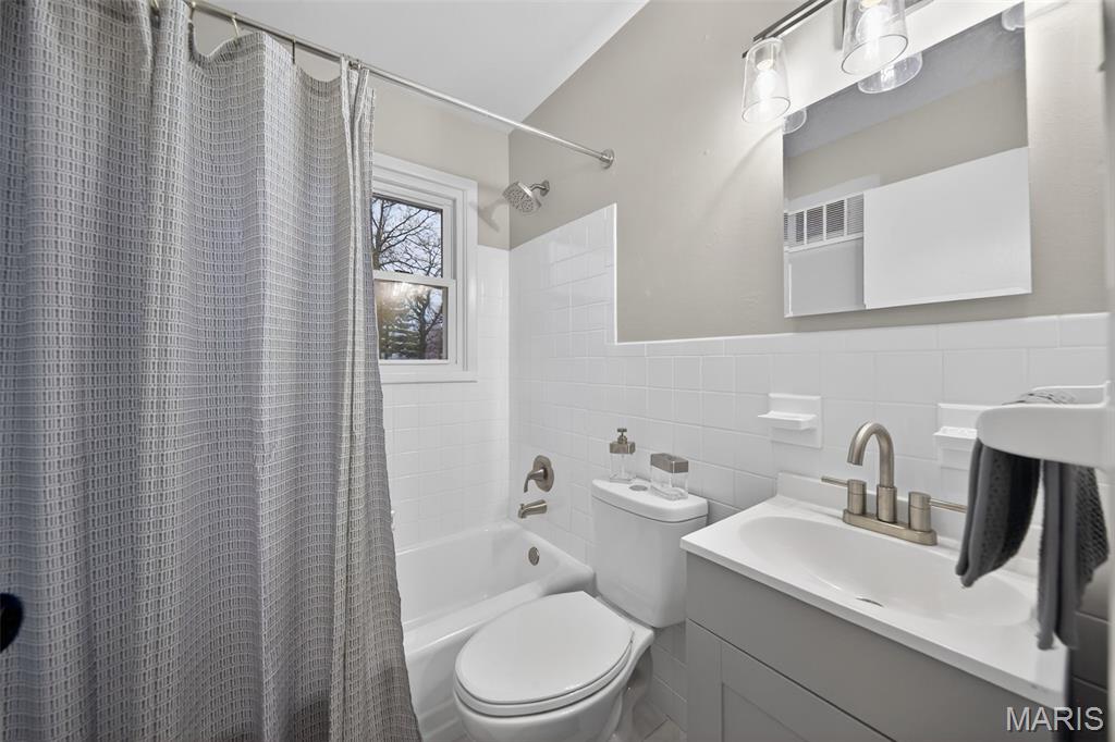 Maple Lane Acres - Residential