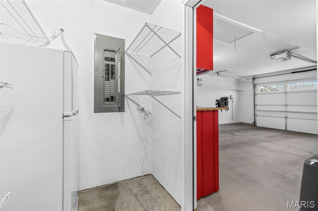 Villas/West Rdg - Residential