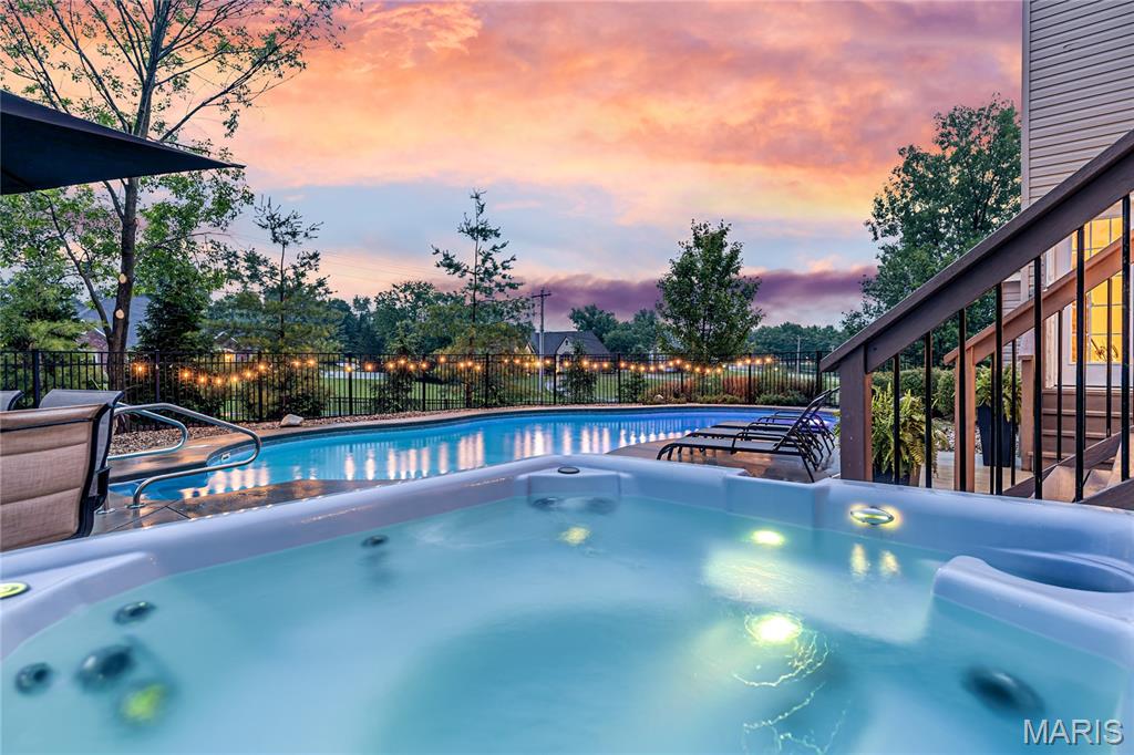 5316 Enchanted Court