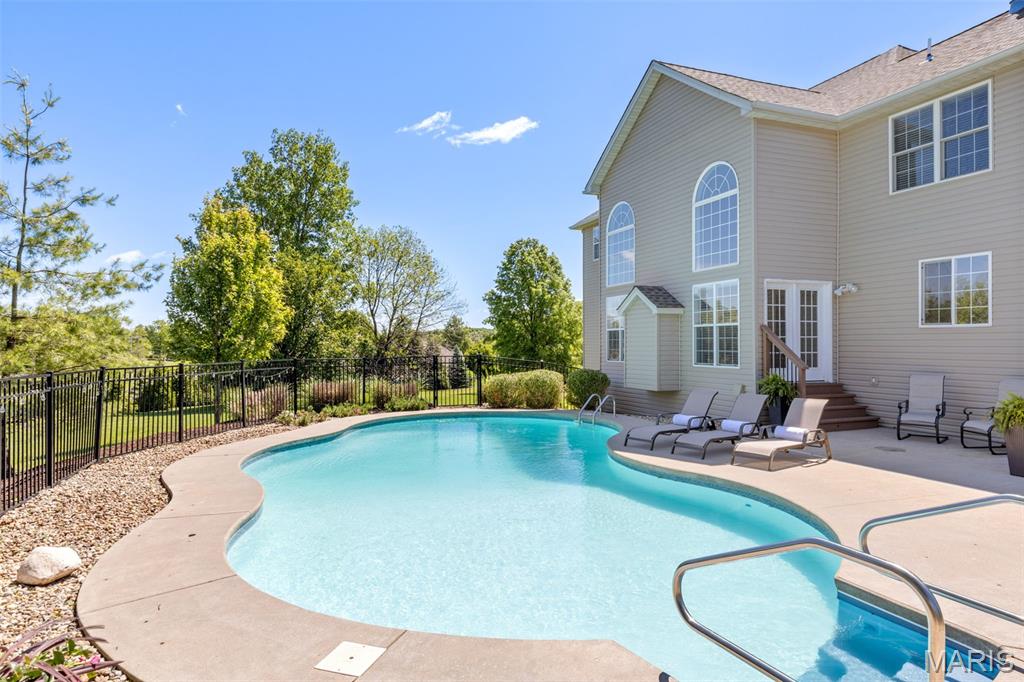 Camelot - Residential