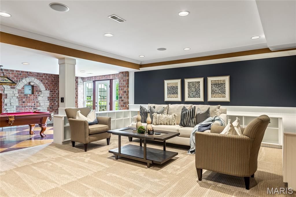 Camelot - Residential