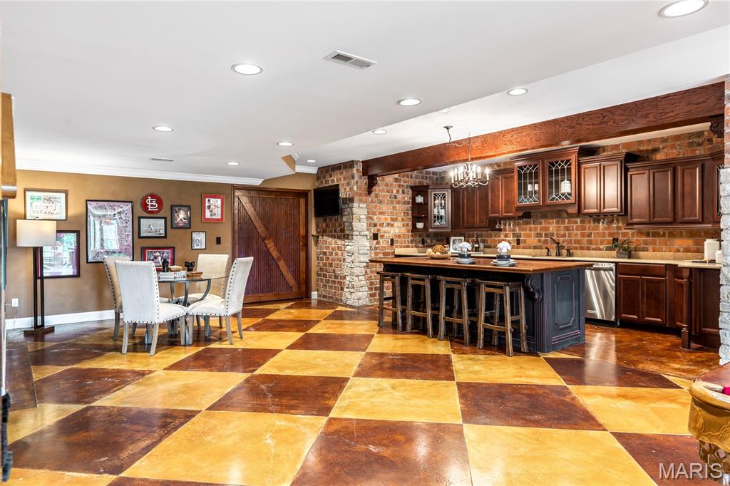 Camelot - Residential