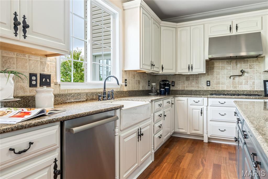 Camelot - Residential