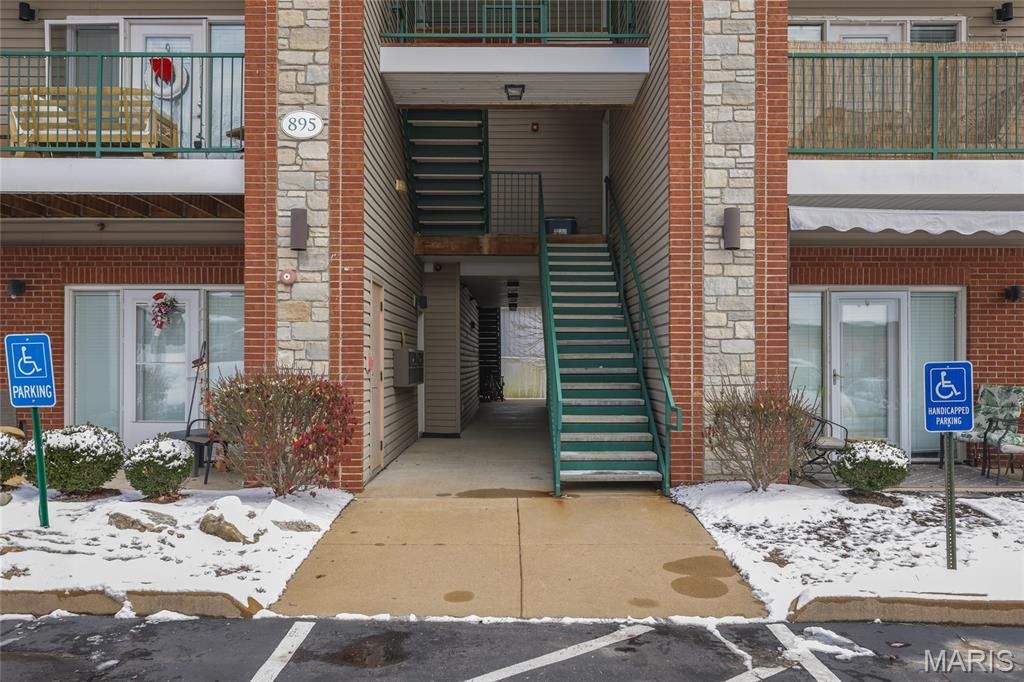 Photo of 895 Forest Avenue #103, Valley Park, MO 63088 (MLS # 25078574)
