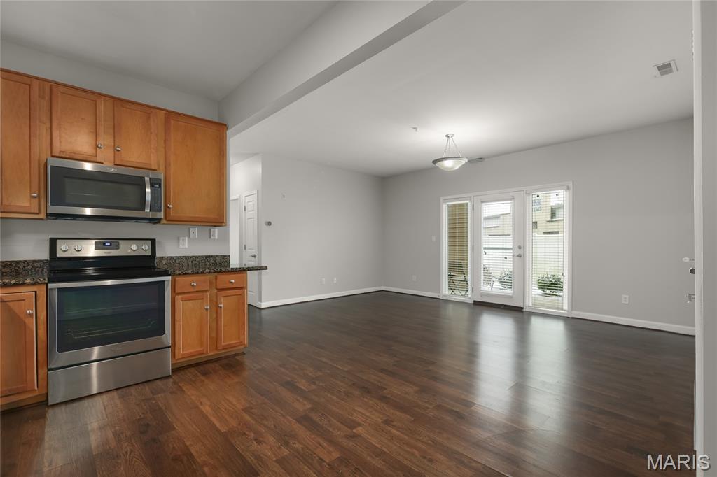 Enchanted Forest Condo - Residential