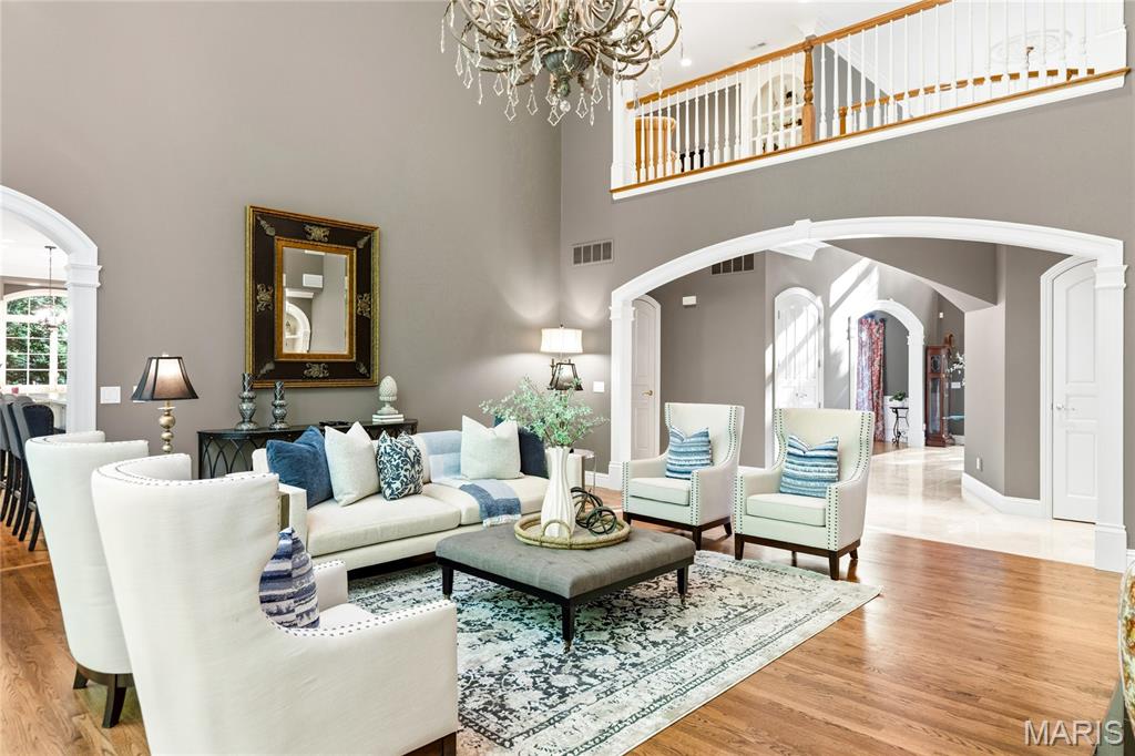 Shepard Oaks - Residential