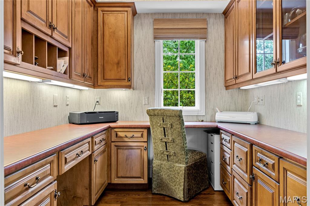 Shepard Oaks - Residential