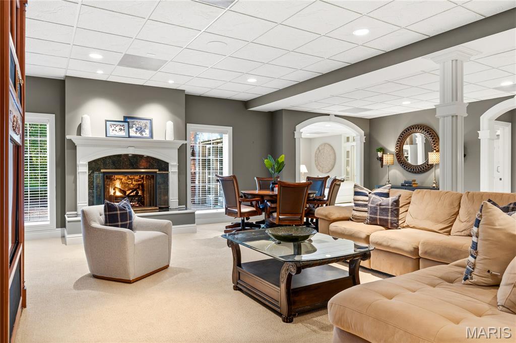 Shepard Oaks - Residential