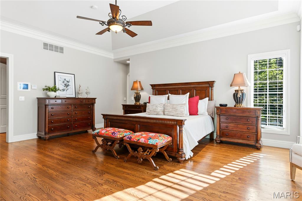 Shepard Oaks - Residential